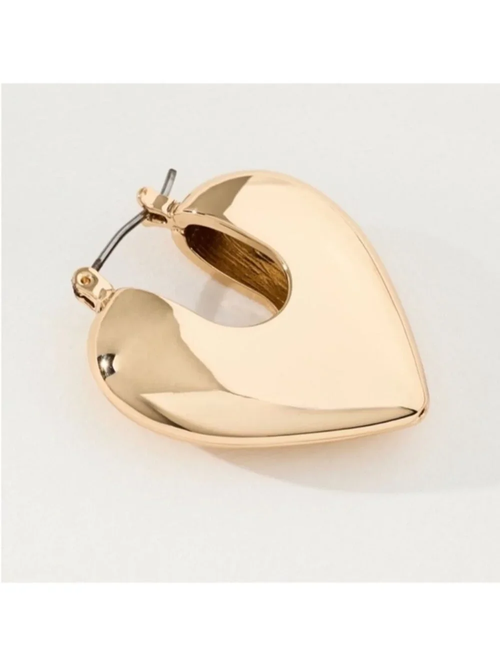 New! Anthropologie Gold Plated Puffy Huggie Heart Earrings (3011) NWT